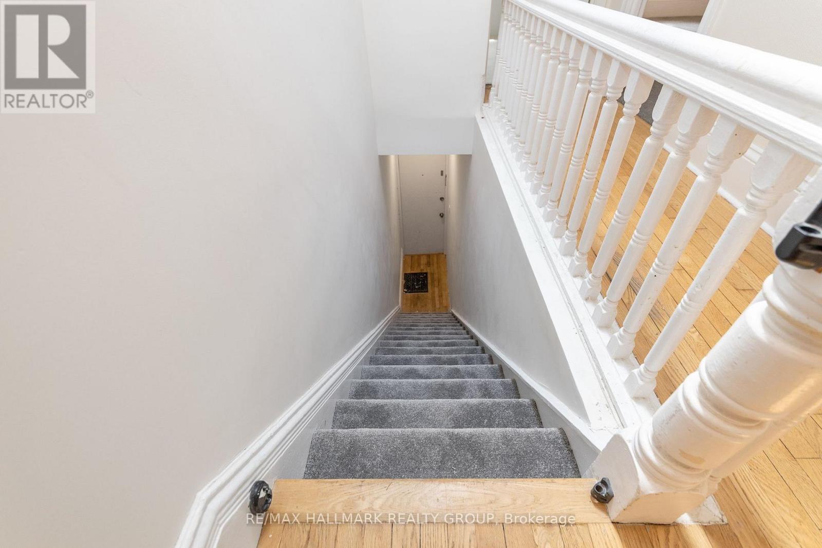 2 Bed, 1 Bath Multi-Family for Rent in Ottawa – UNIT A – 127 HENDERSON AVENUE, Ottawa – MLS# X13684068 - Image 14
