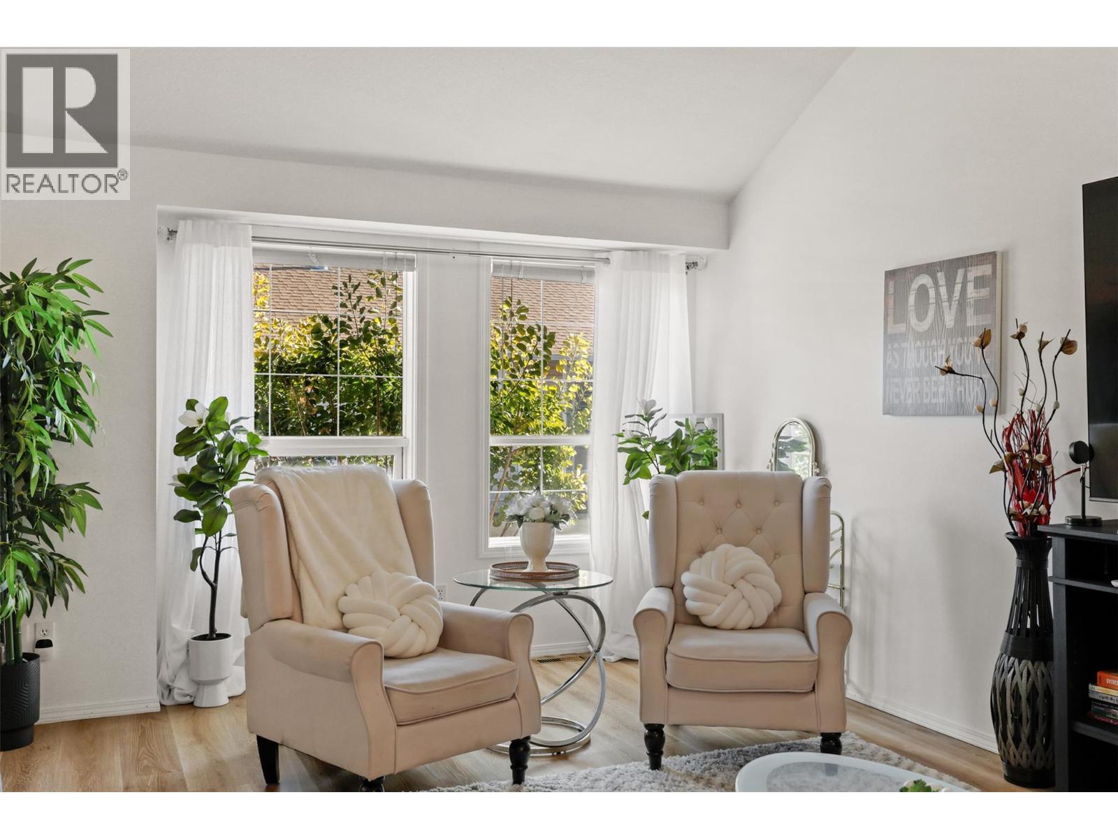 #43 1195 14TH Street - Image 6