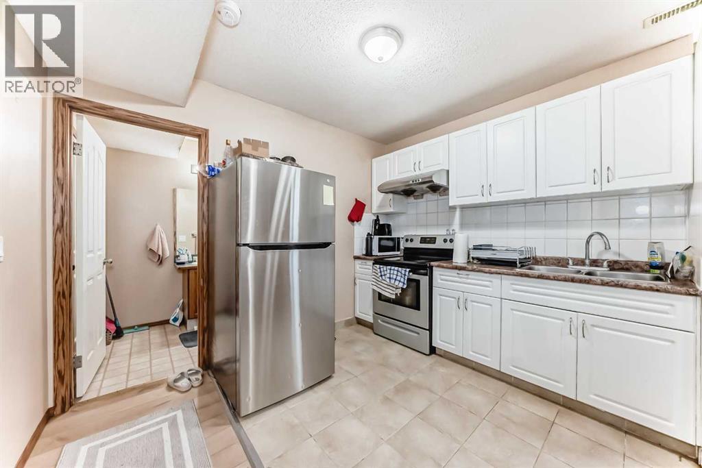 30 Covehaven View NE - 23