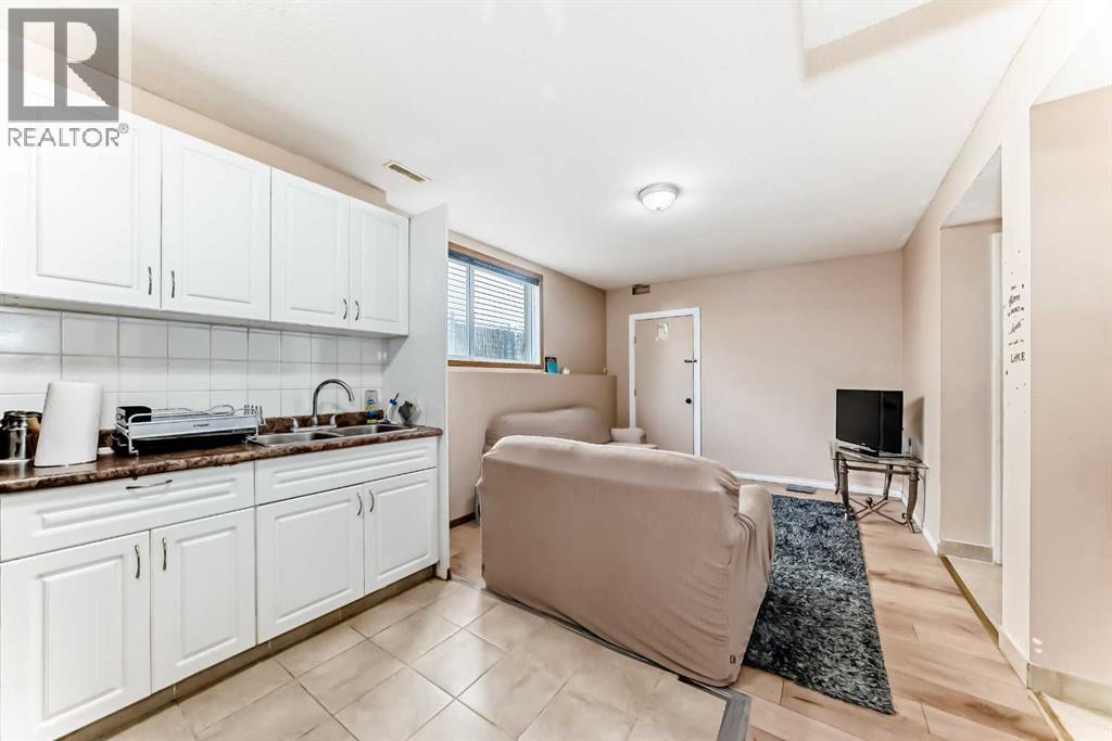 30 Covehaven View NE - 25