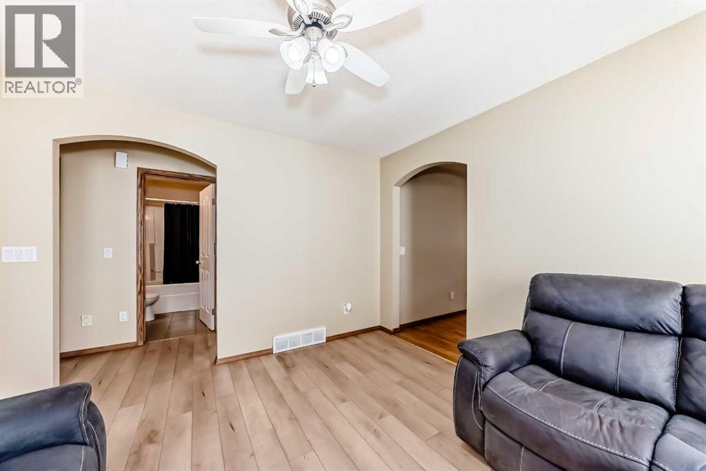 30 Covehaven View NE - 14