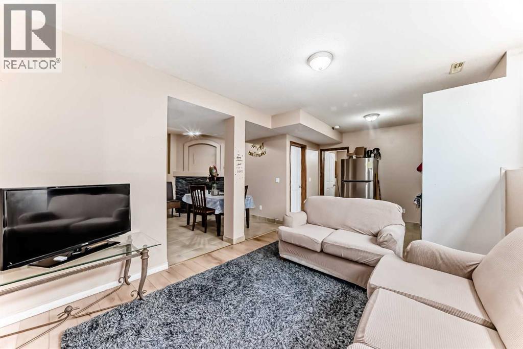 30 Covehaven View NE - 30