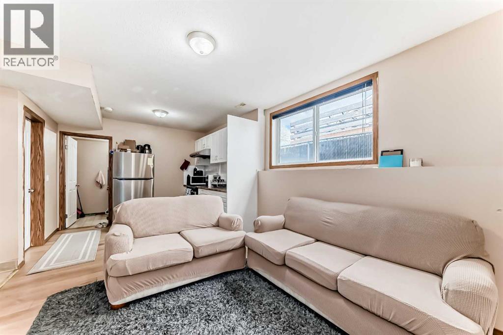 30 Covehaven View NE - 31