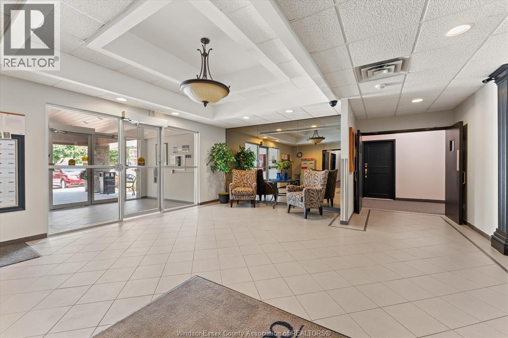 #303 44 ROBSON, Leamington, Ontario, N8H5E4, Leamington, Ontario — photo 4 of 5