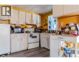 293 Forest Place, Essex, ON N8M2B7 Photo 8