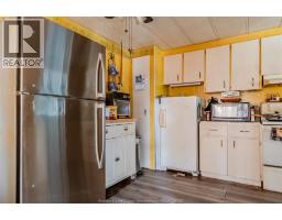 293 Forest Place, Essex, ON N8M2B7 Photo 9