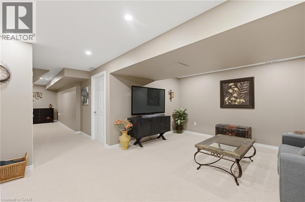 #34 6 CHESTNUT Drive - Image 21