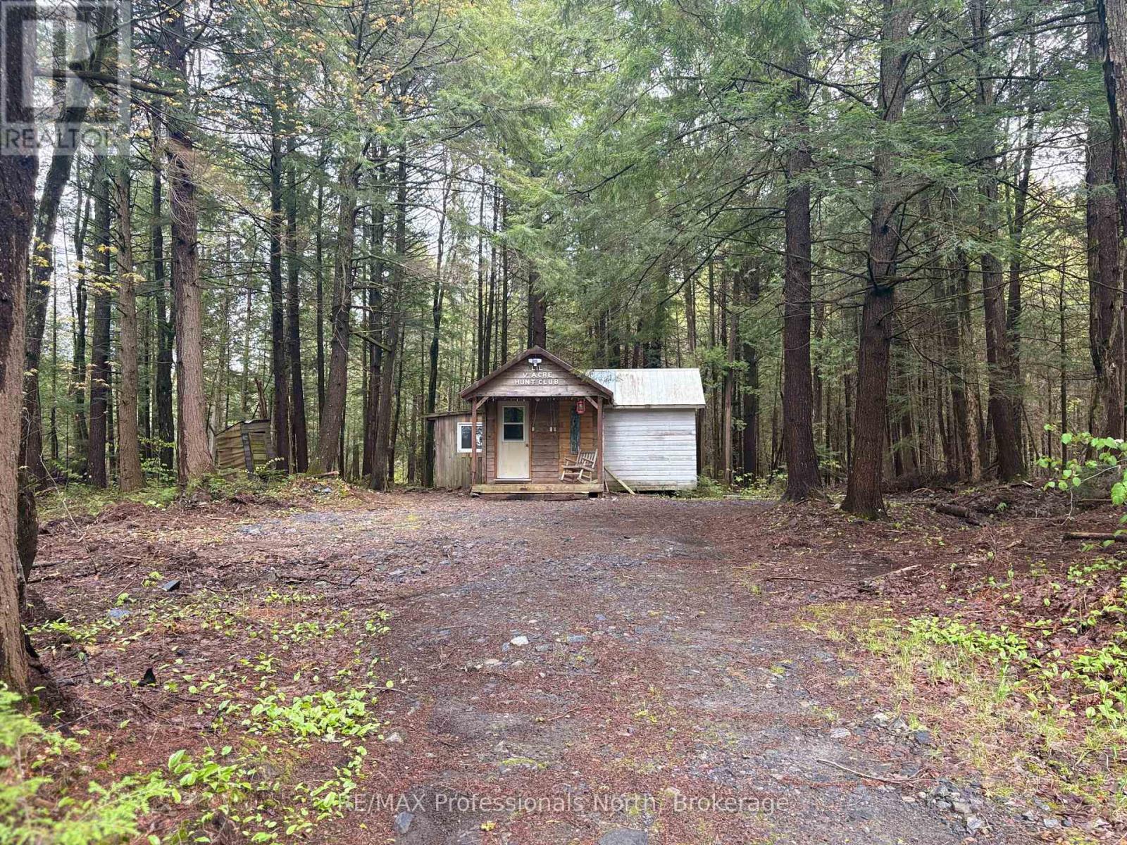 2315 ASPDIN ROAD - Image 37