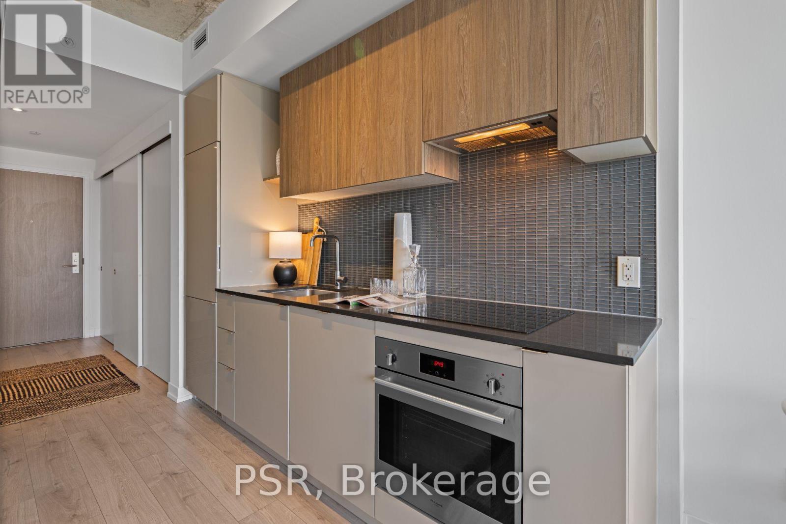 #2601 161 ROEHAMPTON AVENUE - 10