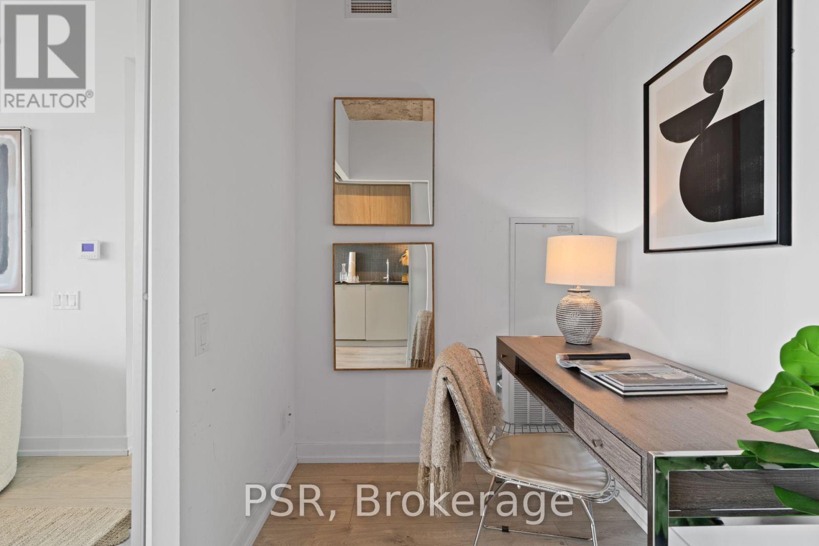 #2601 161 ROEHAMPTON AVENUE - 18