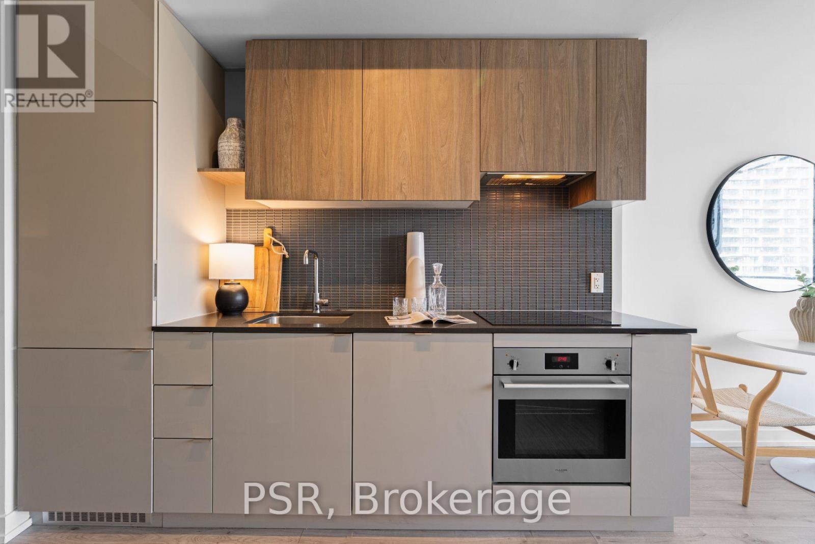 #2601 161 ROEHAMPTON AVENUE - 9