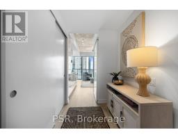 2601 - 161 Roehampton Avenue, Toronto, ON M4P0C8 Photo 12