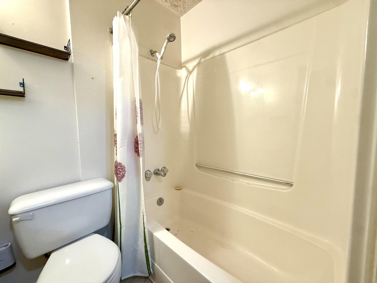 334 1735 AGASSIZ-ROSEDALE NO 9 HIGHWAY, Agassiz, Agassiz