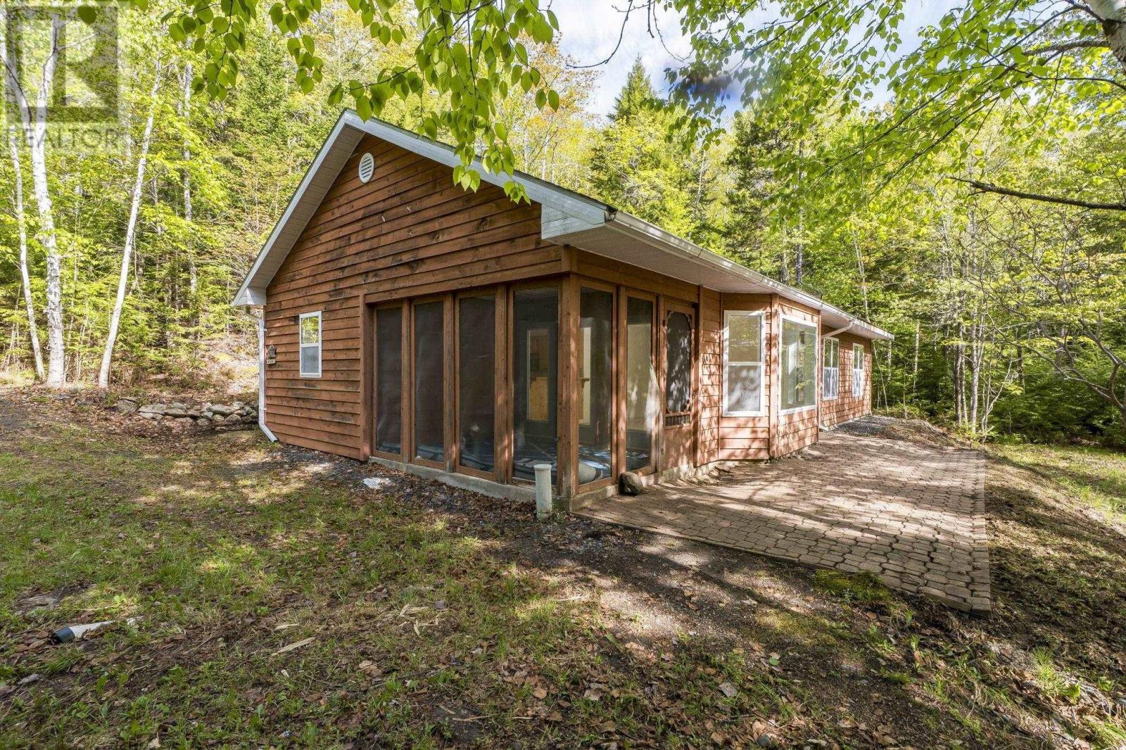 Property 29 of 38 of 285 Chalet Drive