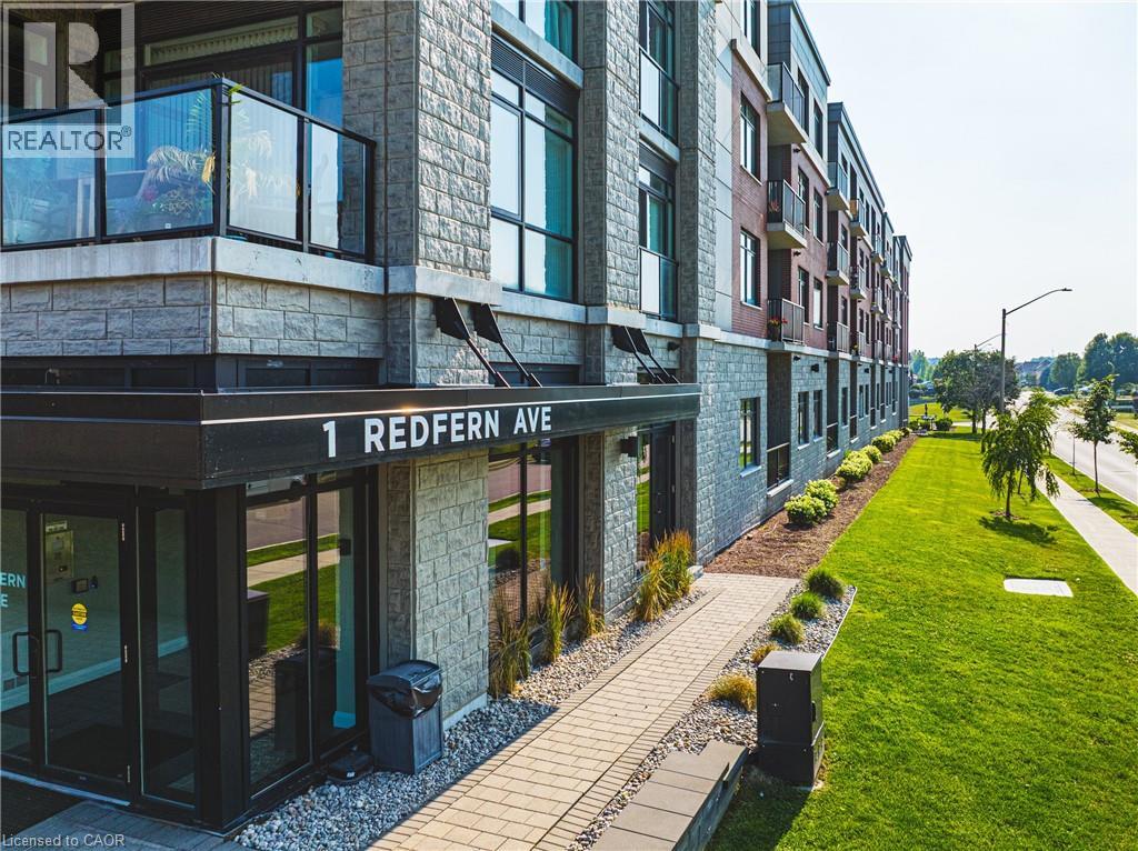 #317 1 REDFERN Avenue - 2