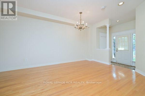 251 DENISE CIRCLE - 6