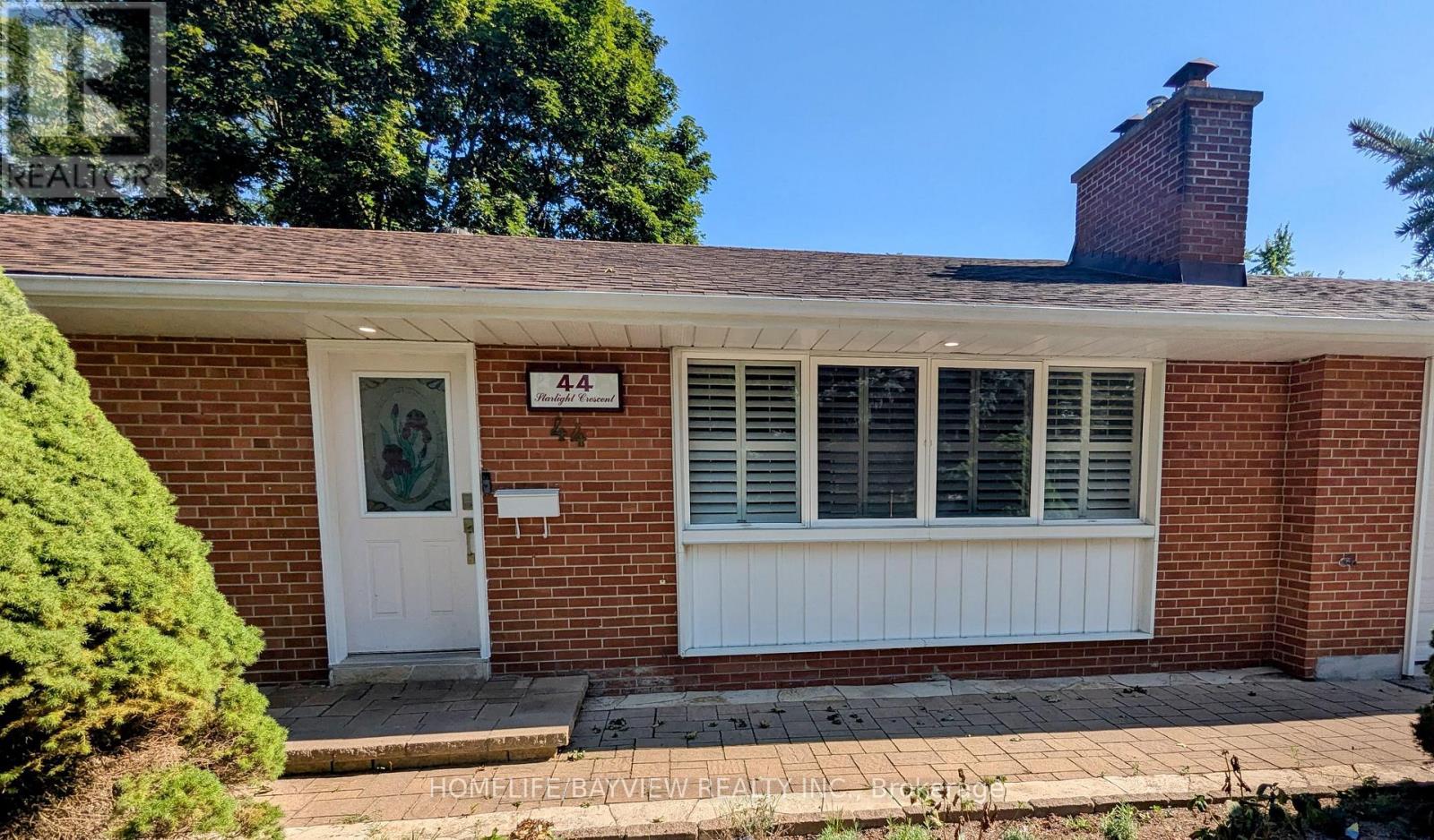 Photo of 44 STARLIGHT CRESCENT
