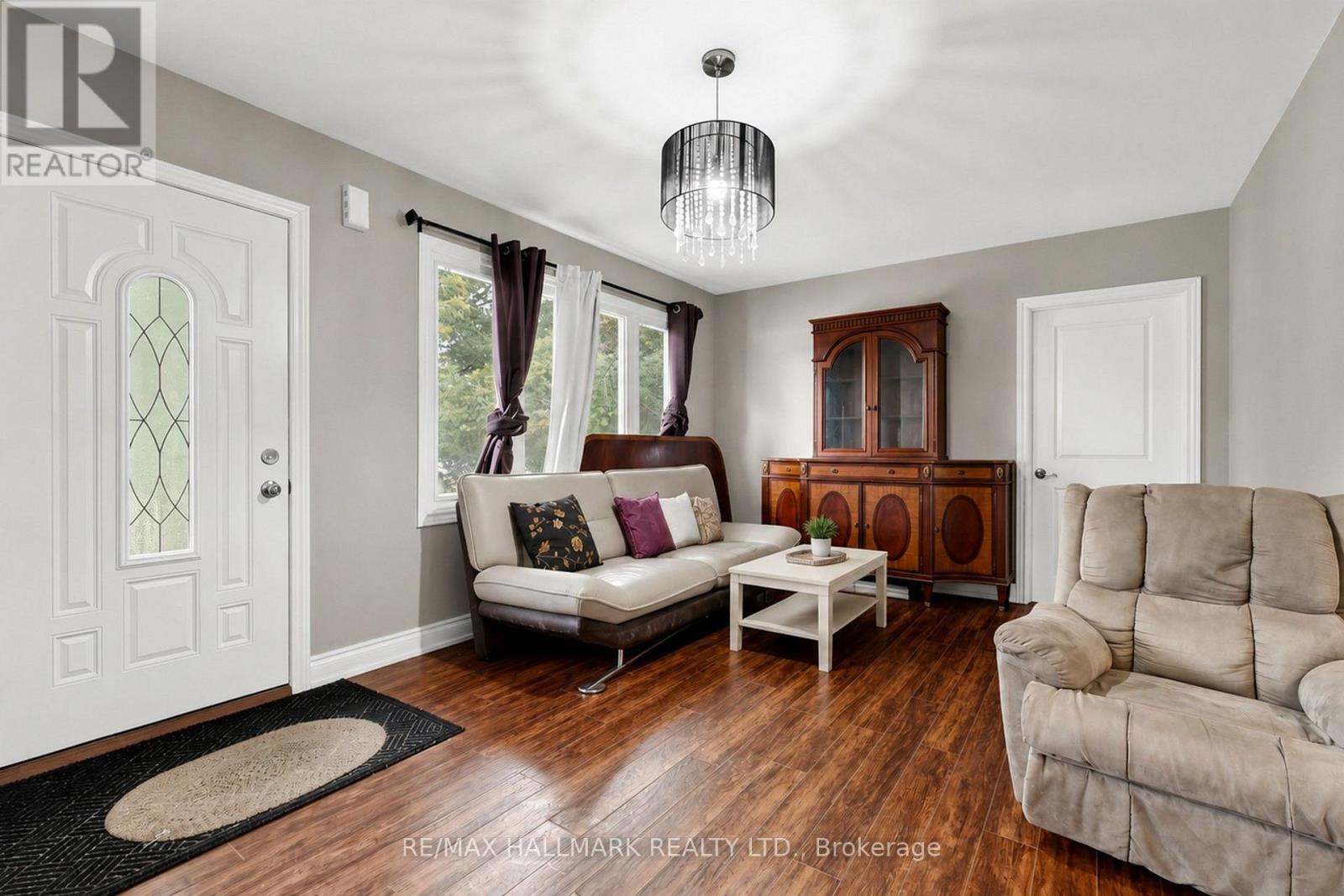 9771 BEACHWOOD ROAD - 6