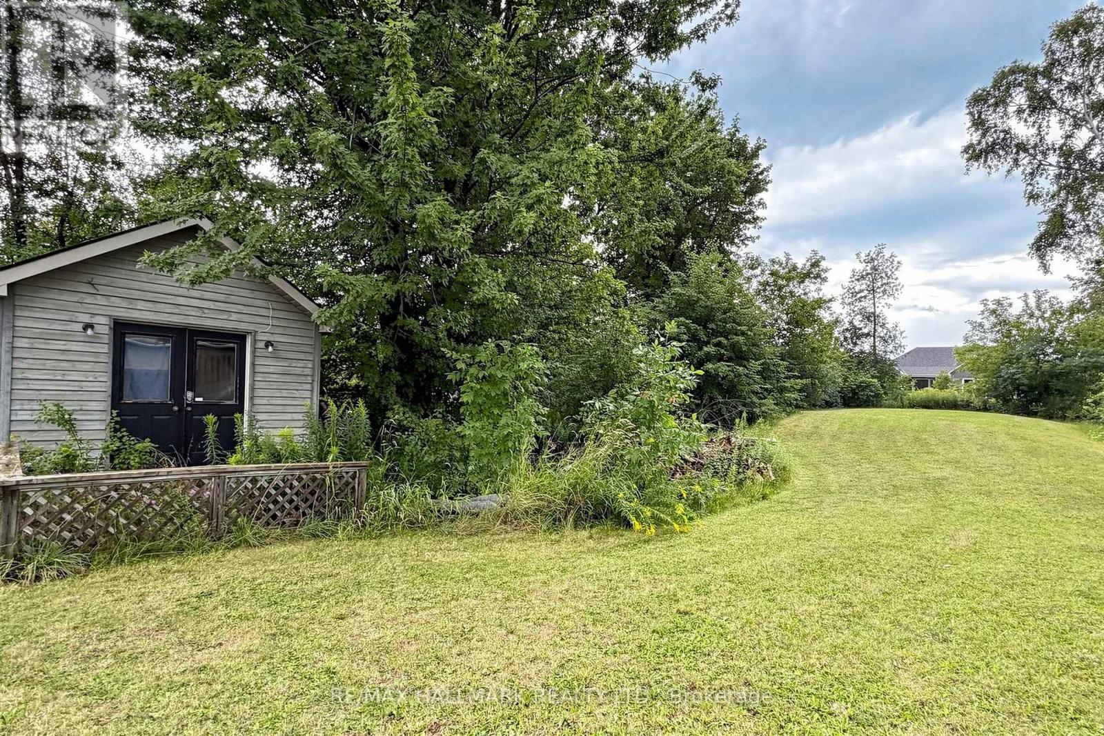 9775 BEACHWOOD ROAD - Image 17