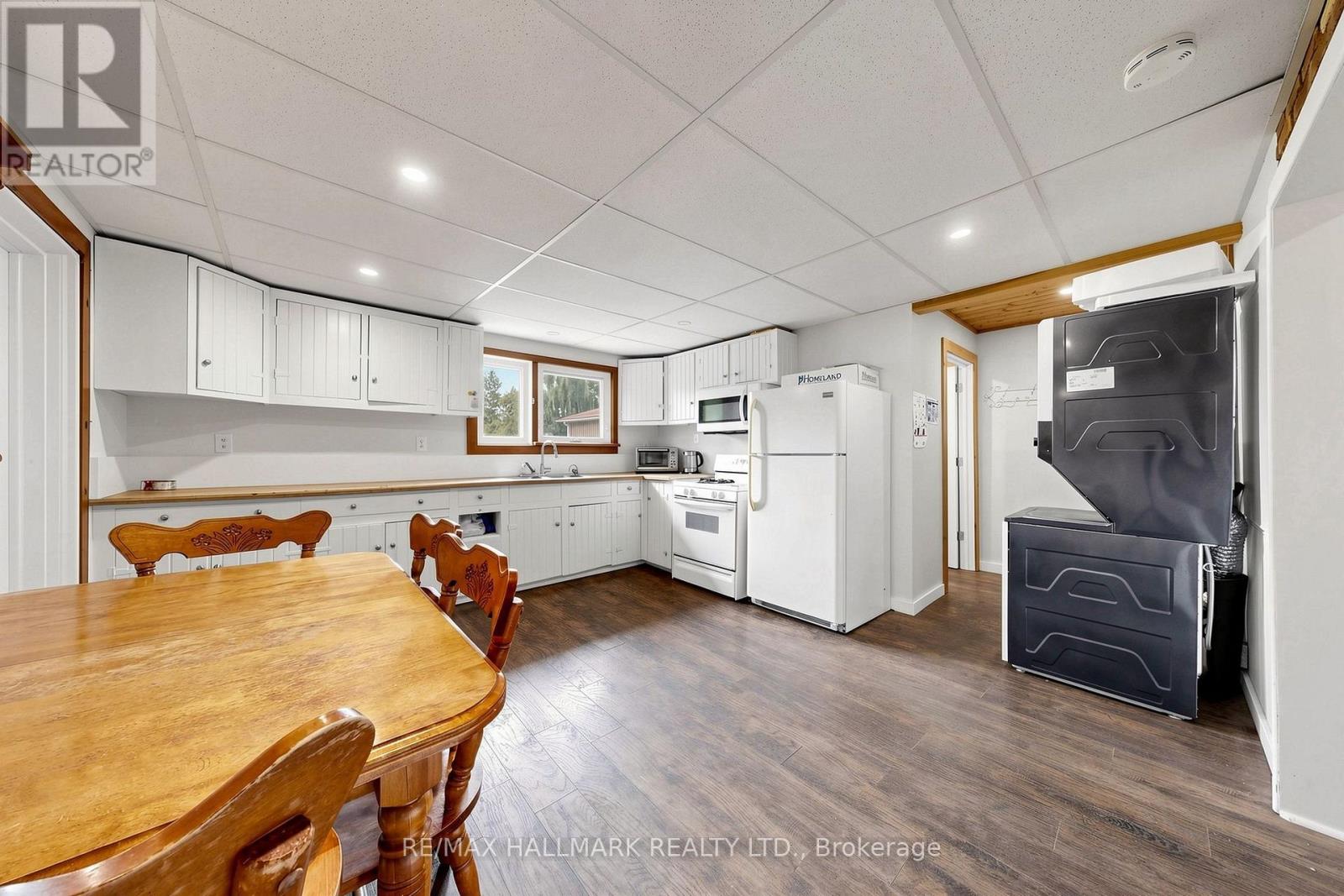 9775 BEACHWOOD ROAD - 9