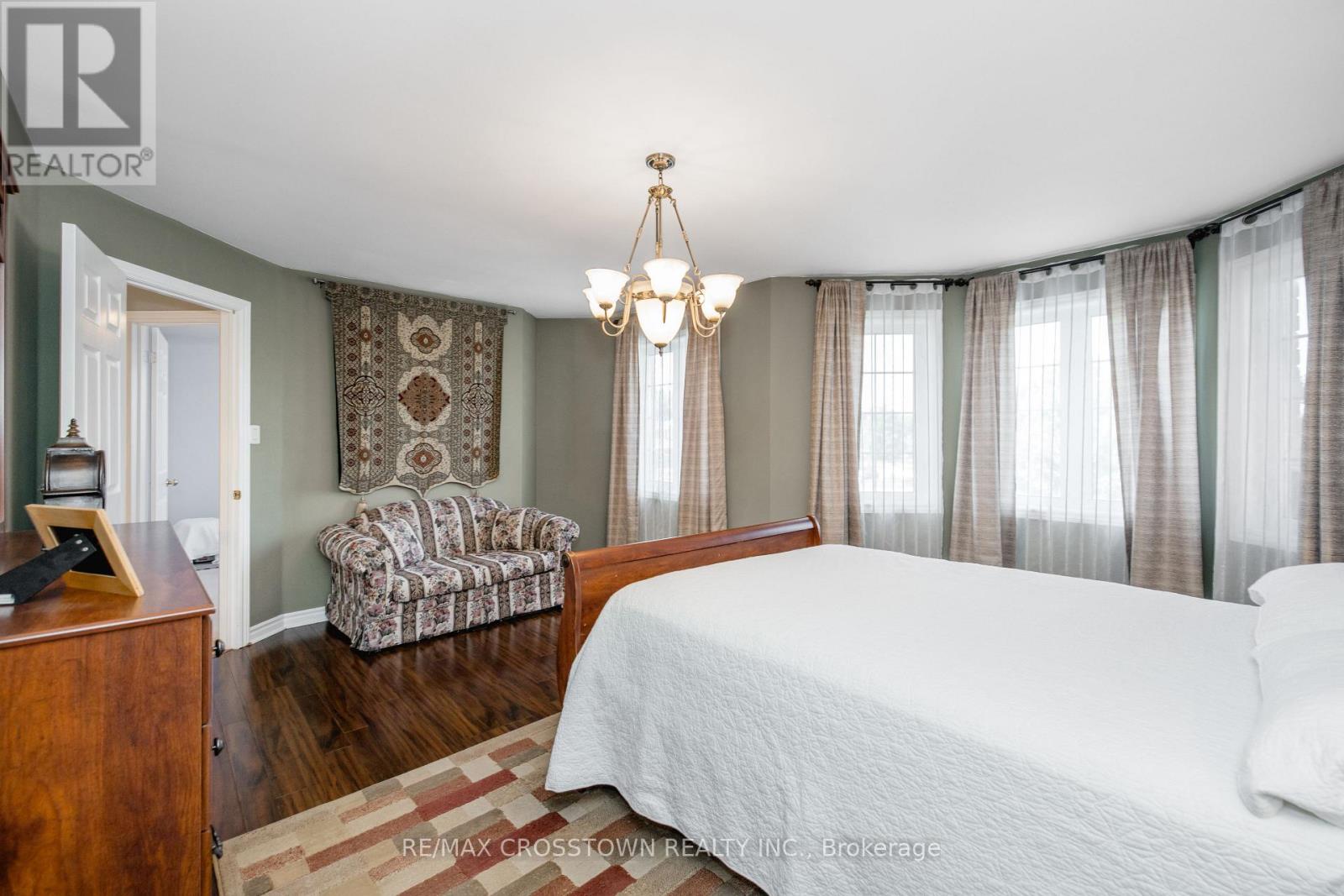 5 KELSEY CRESCENT - Image 32