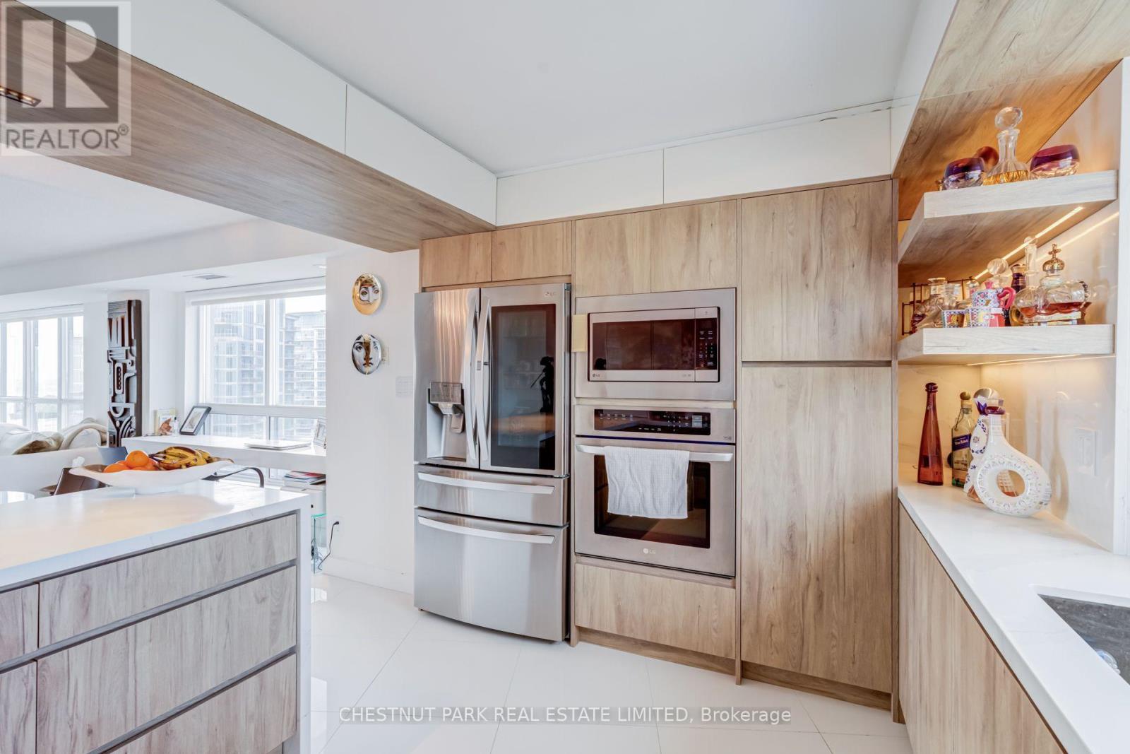 #1208 2111 LAKE SHORE BOULEVARD W - 14