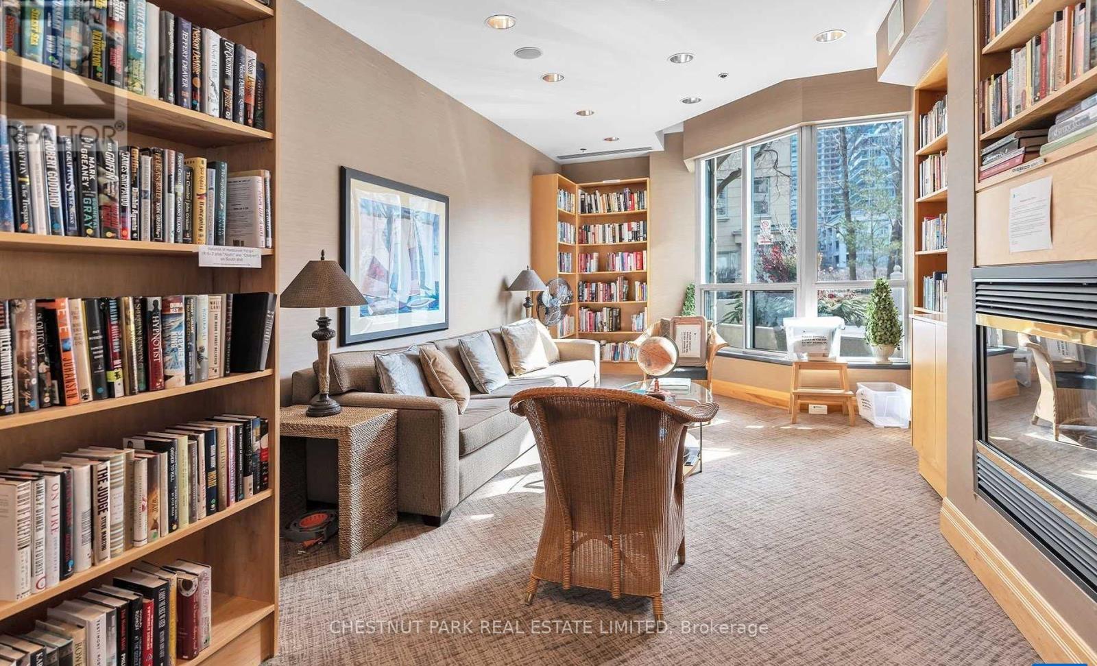 #1208 2111 LAKE SHORE BOULEVARD W - Image 34