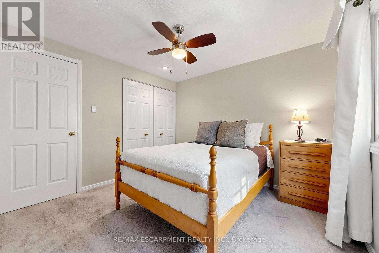 2208 LANCASTER CRESCENT - Image 25