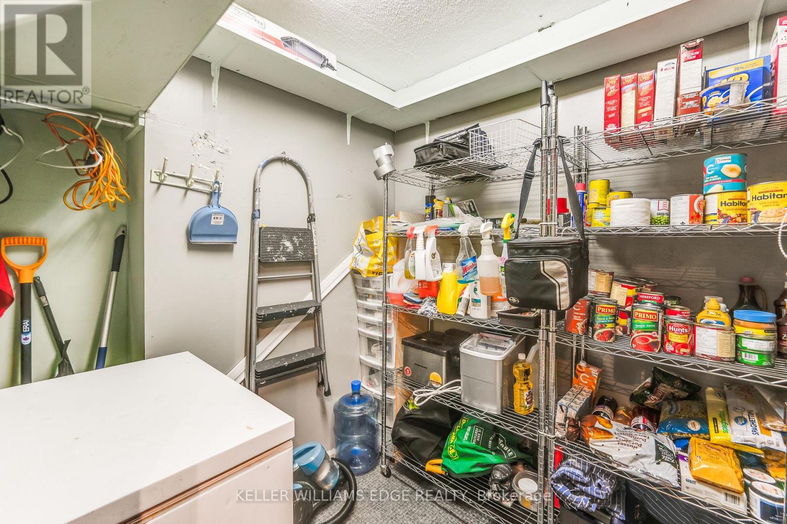 #708 975 WARWICK COURT - Image 30