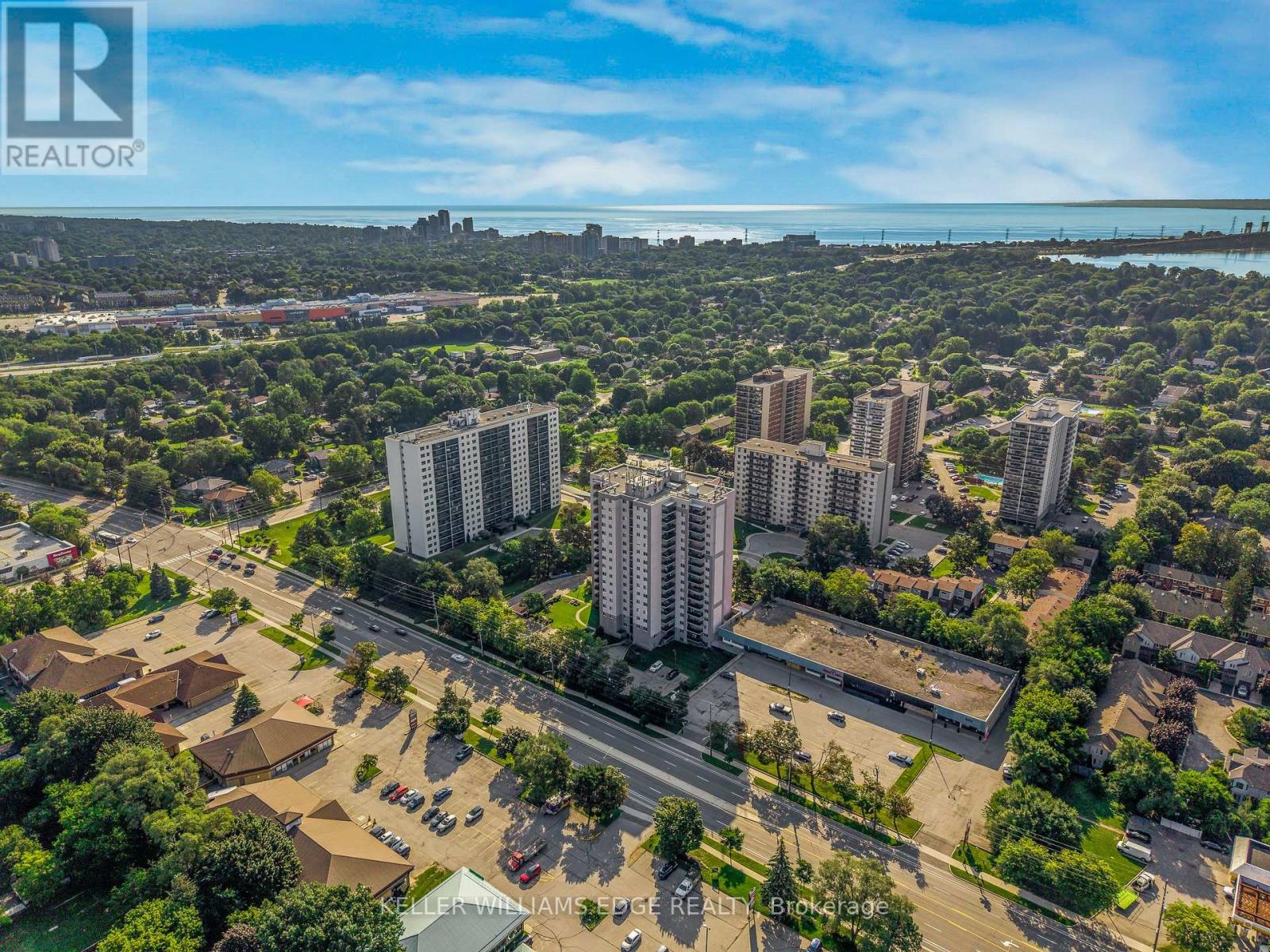 #708 975 WARWICK COURT - Image 41