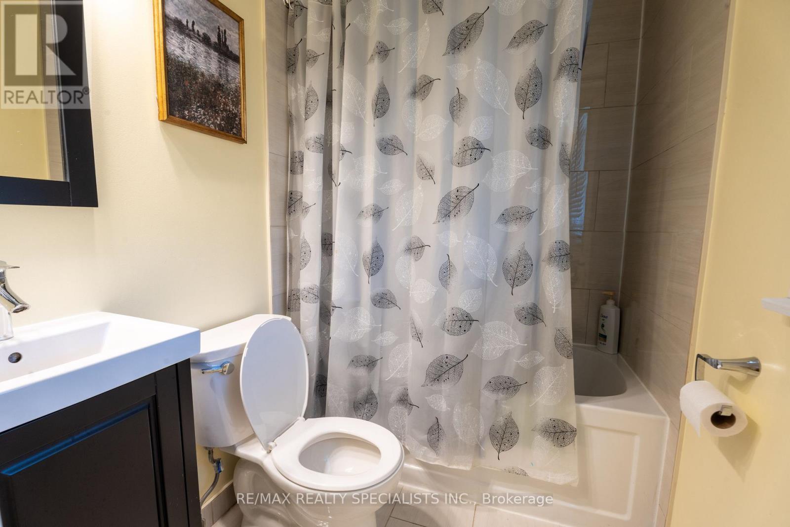 8 RIVER VIEW DRIVE - Image 32