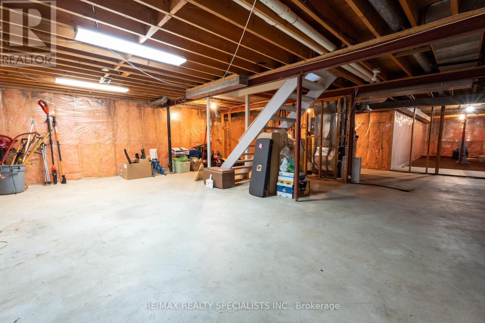 8 RIVER VIEW DRIVE - 37