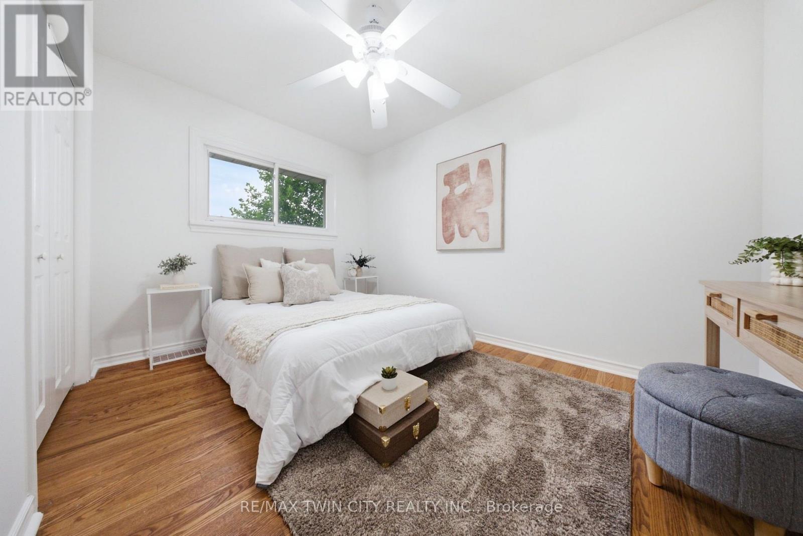 2 FRONTENAC AVENUE - Image 14