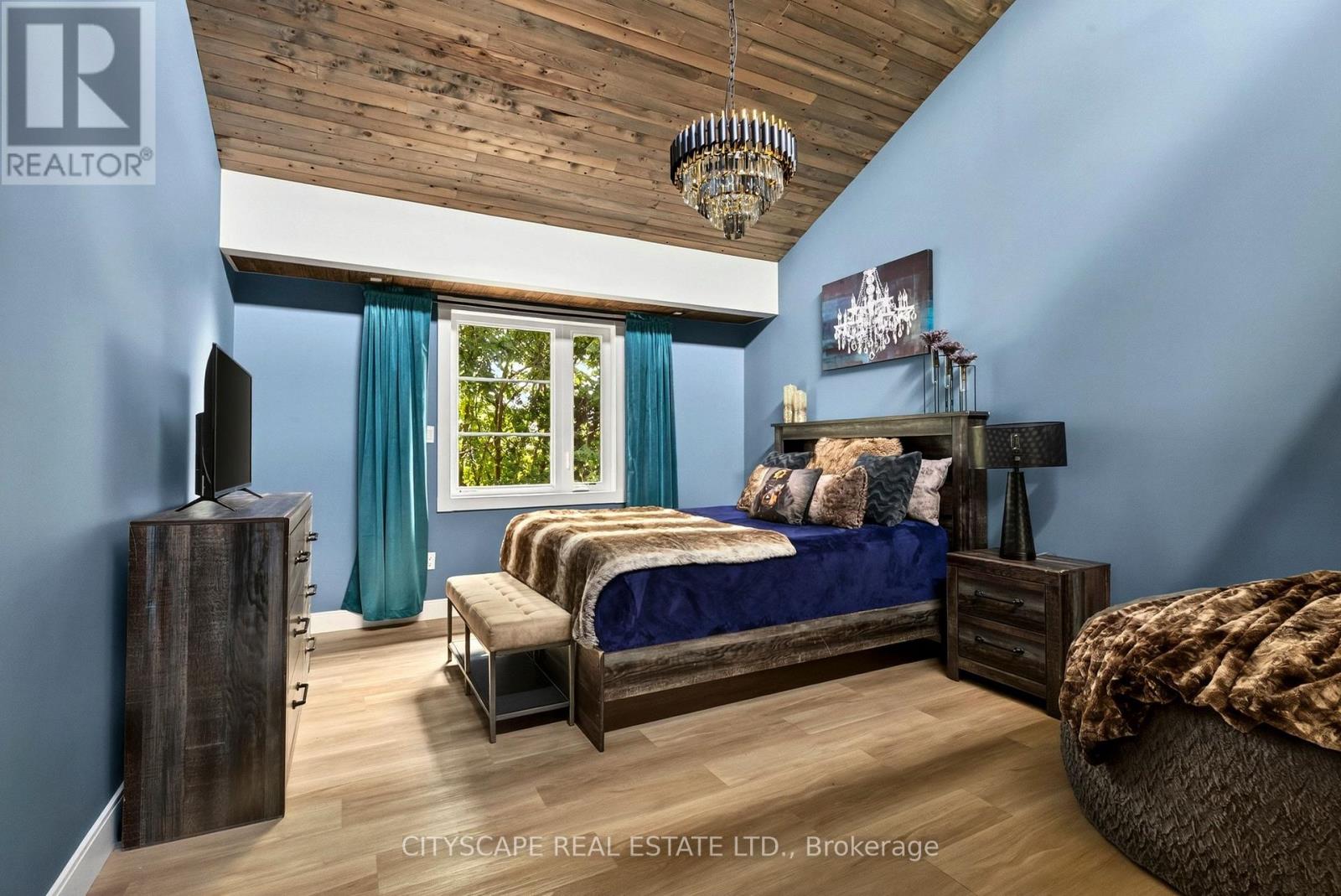 5 FIRELANE 14B ROAD - 22