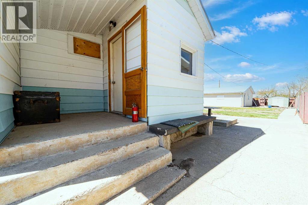 5103 41 Ave - Image 9