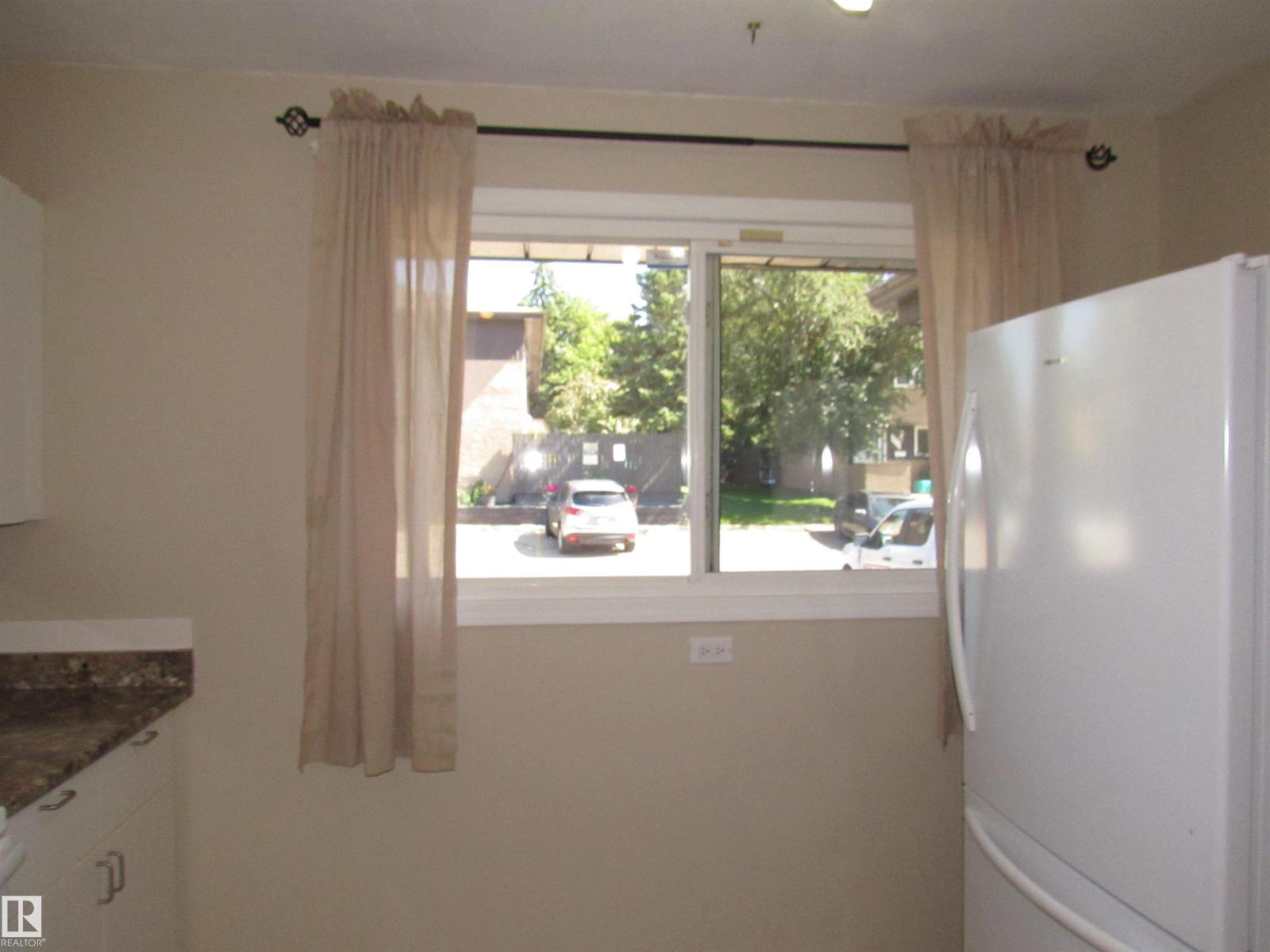 1692 37 ST NW - Image 12