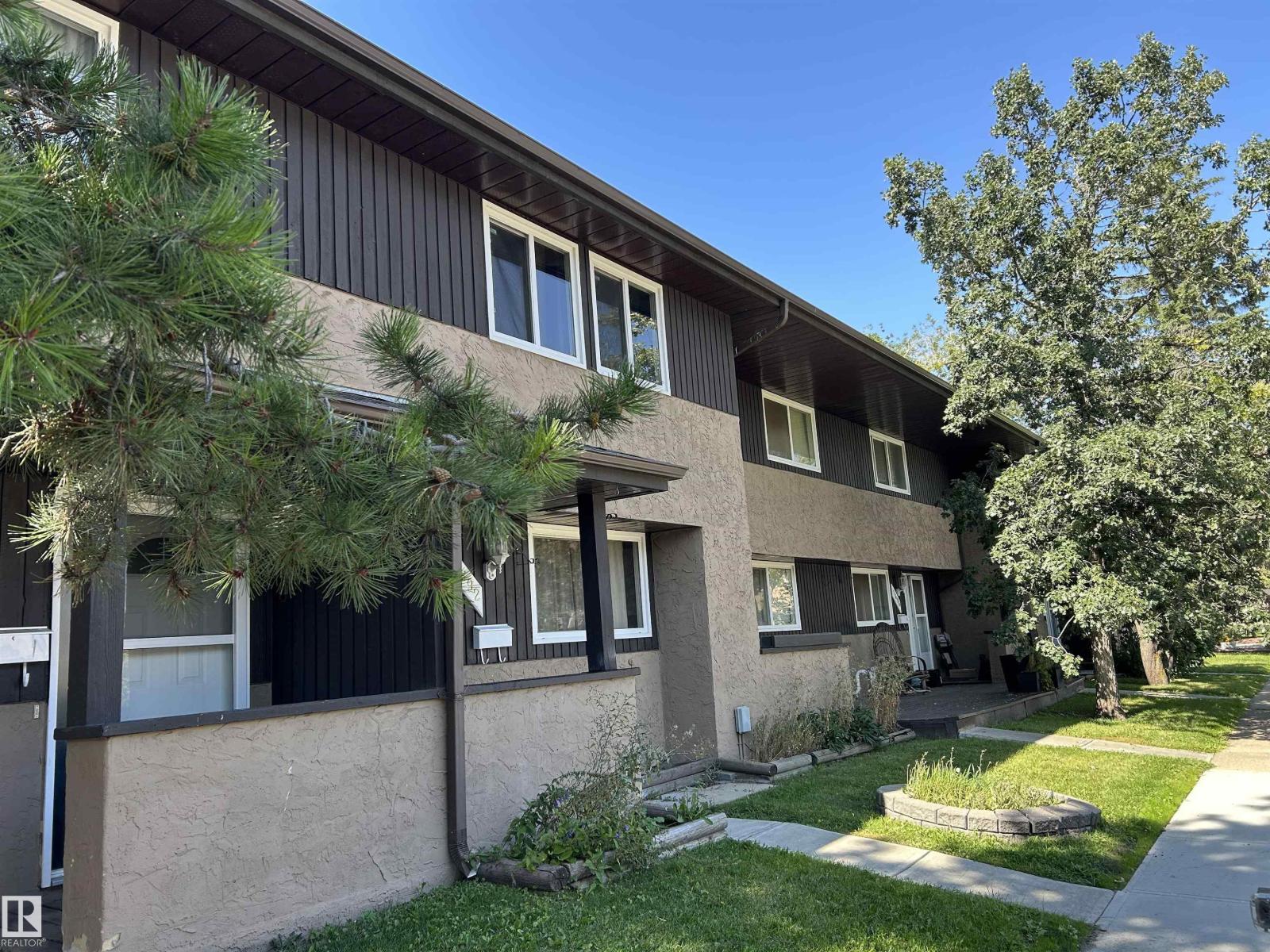 1692 37 ST NW - Image 3