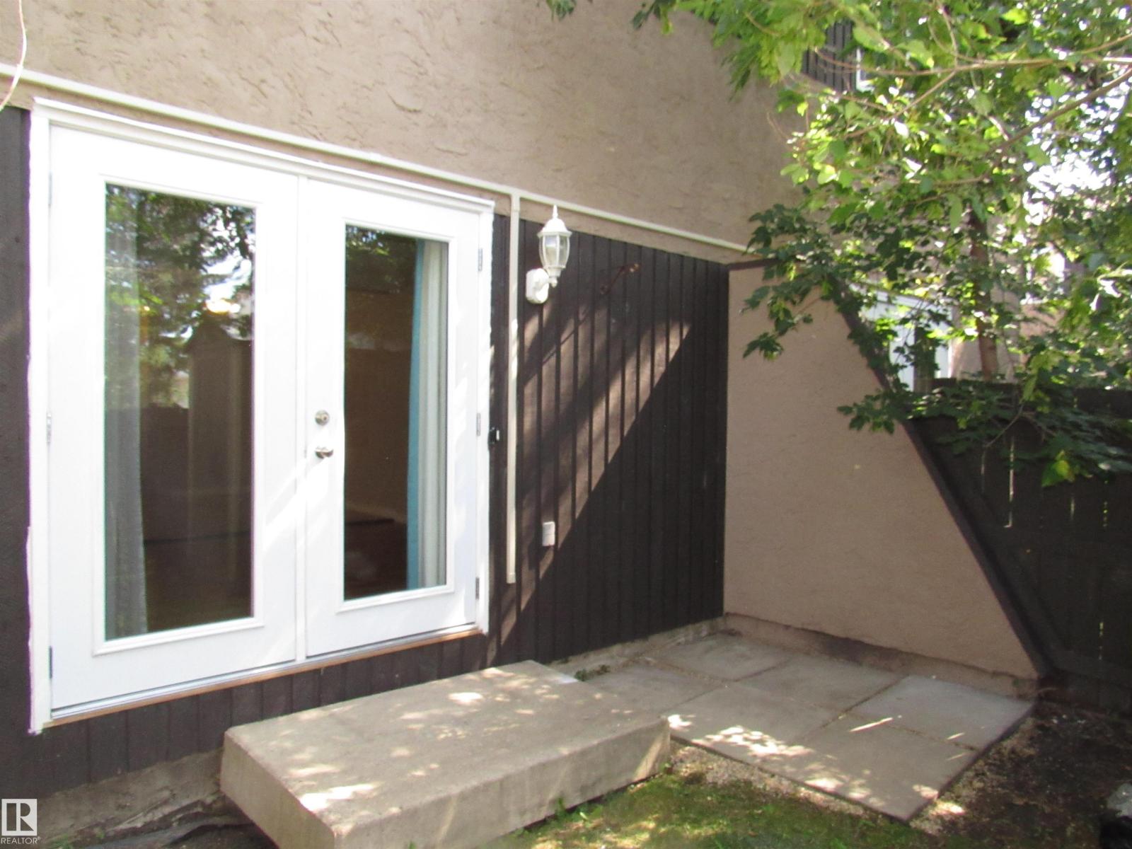 1692 37 ST NW - Image 37