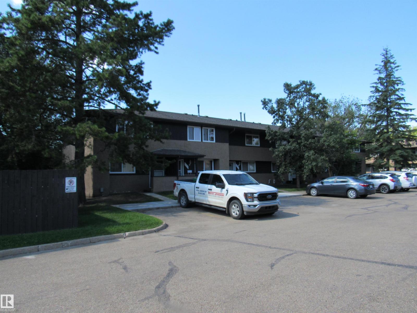 1692 37 ST NW - Image 41