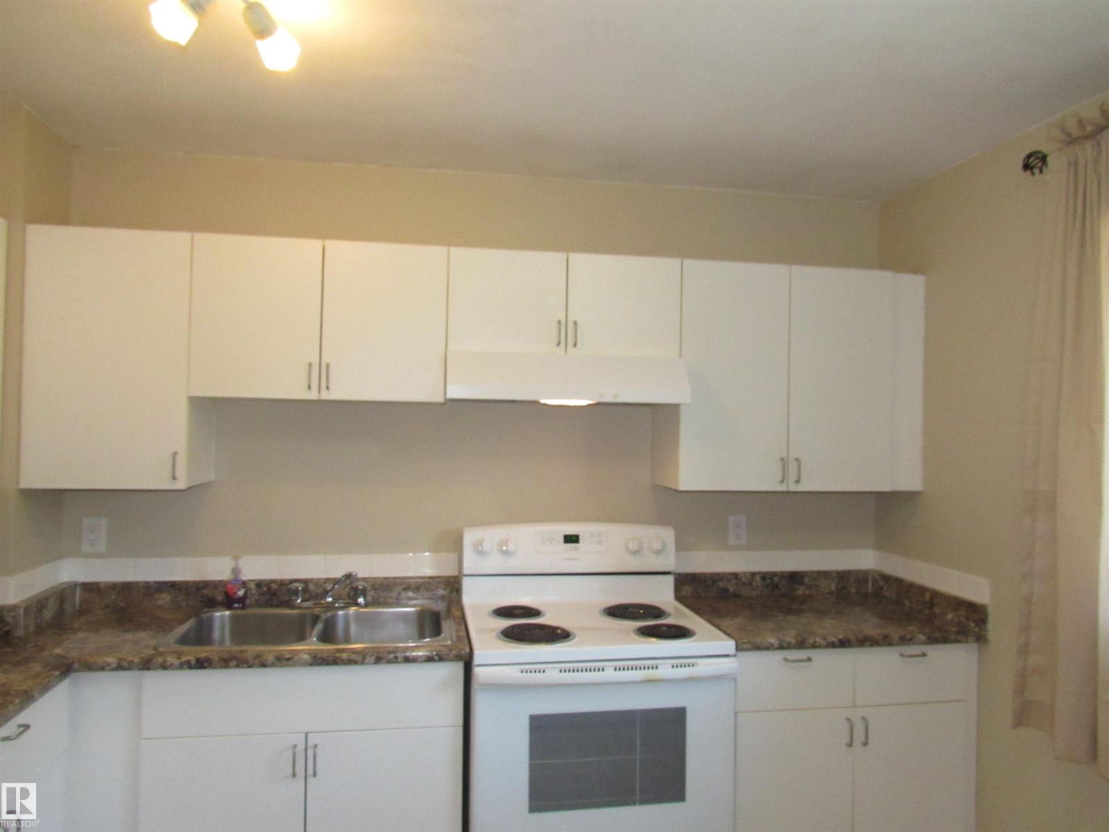 1692 37 ST NW - Image 9