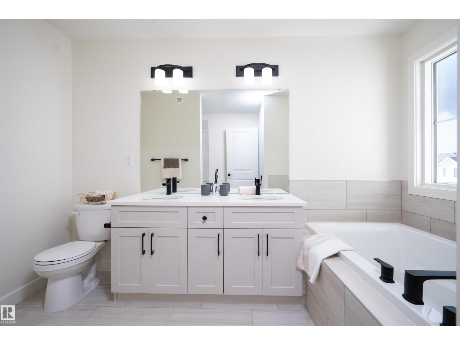 2623 5 AV SW - Image 24