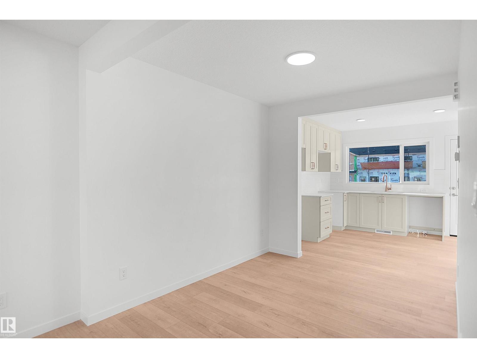 1316 9 ST NW - Image 9