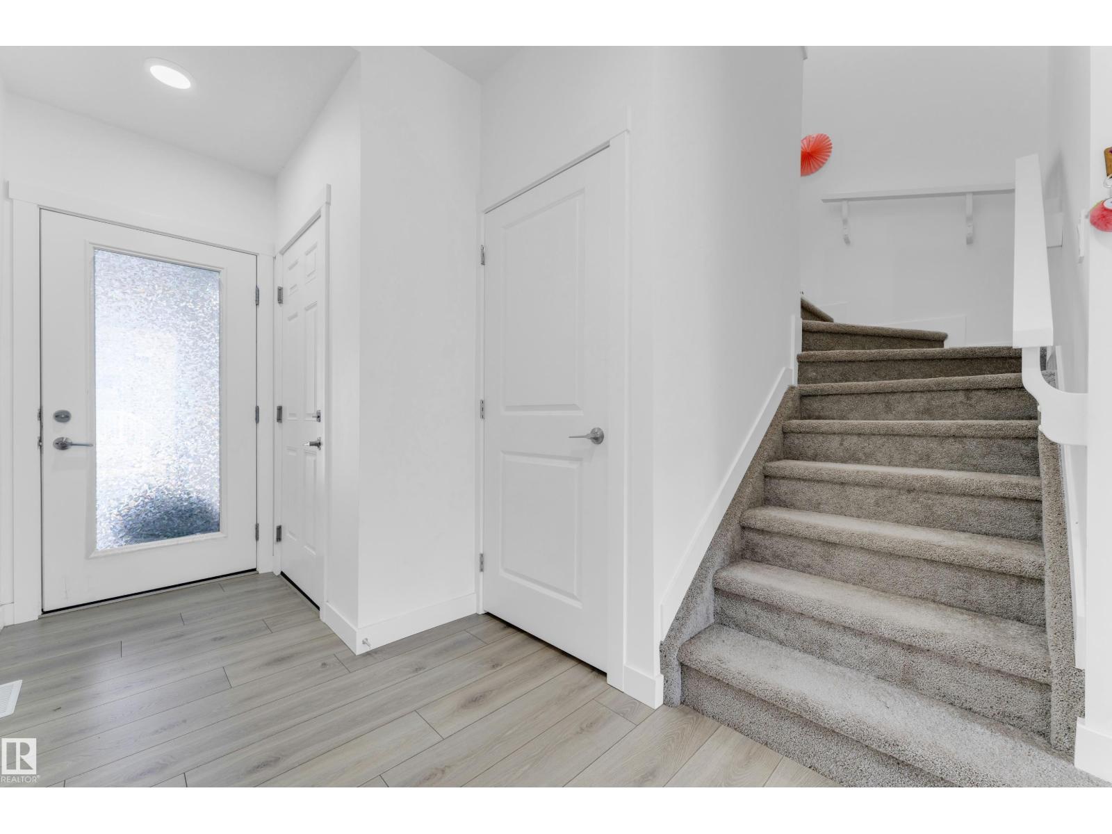 #56 2710 66 ST SW - Image 4