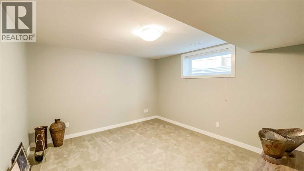 291 Northlander Bend W - 32