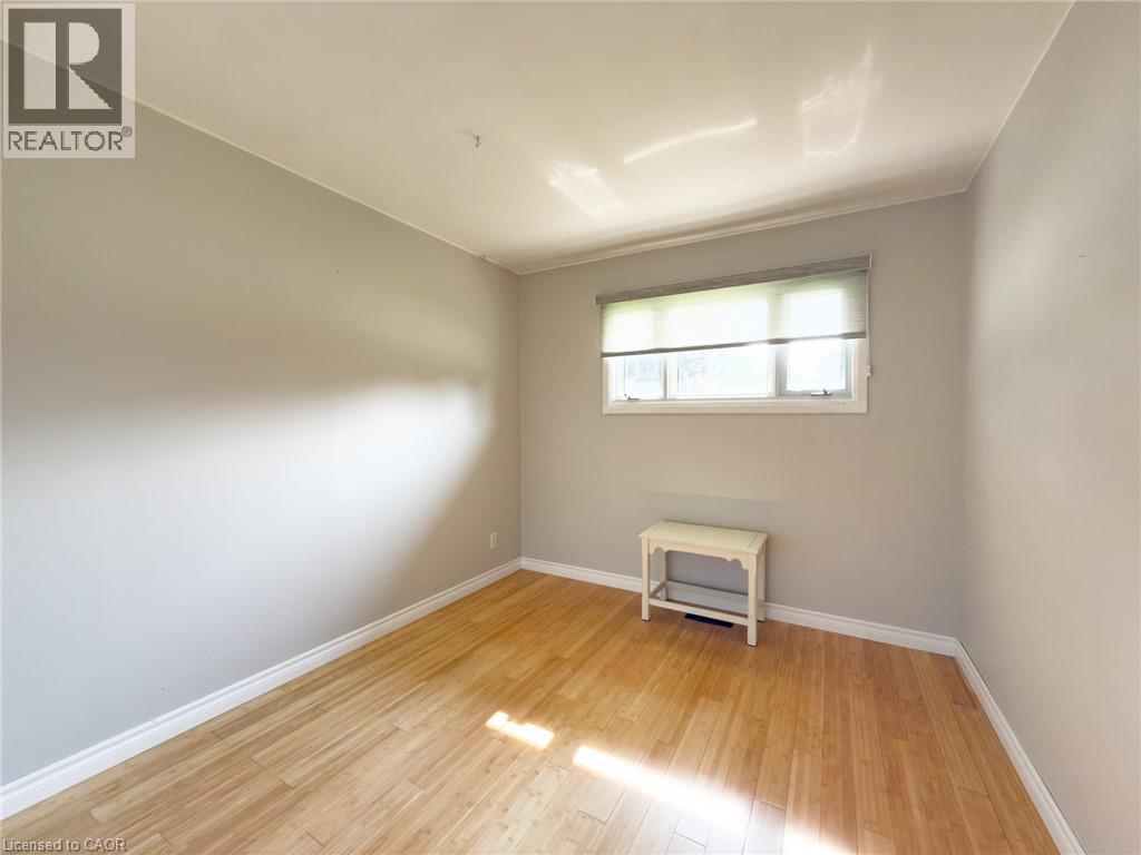 12 GLENDALE Crescent - Image 17