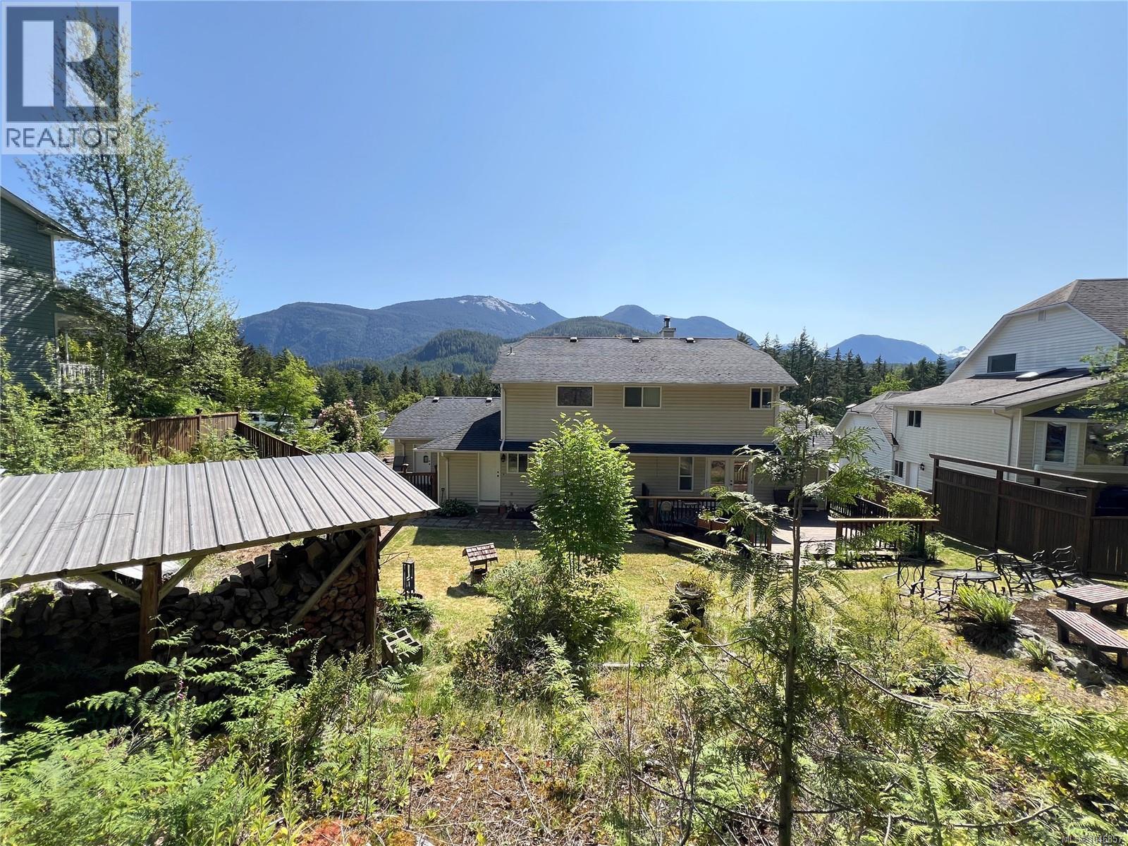 492 CEDAR Cres - Image 46