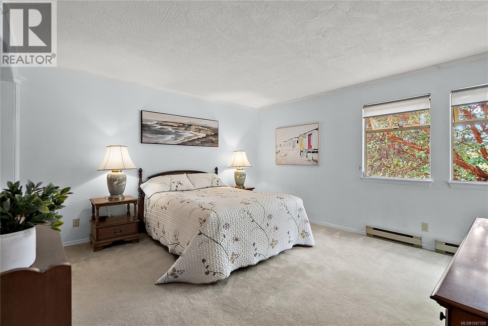 #5 909 Admirals Rd - Image 16