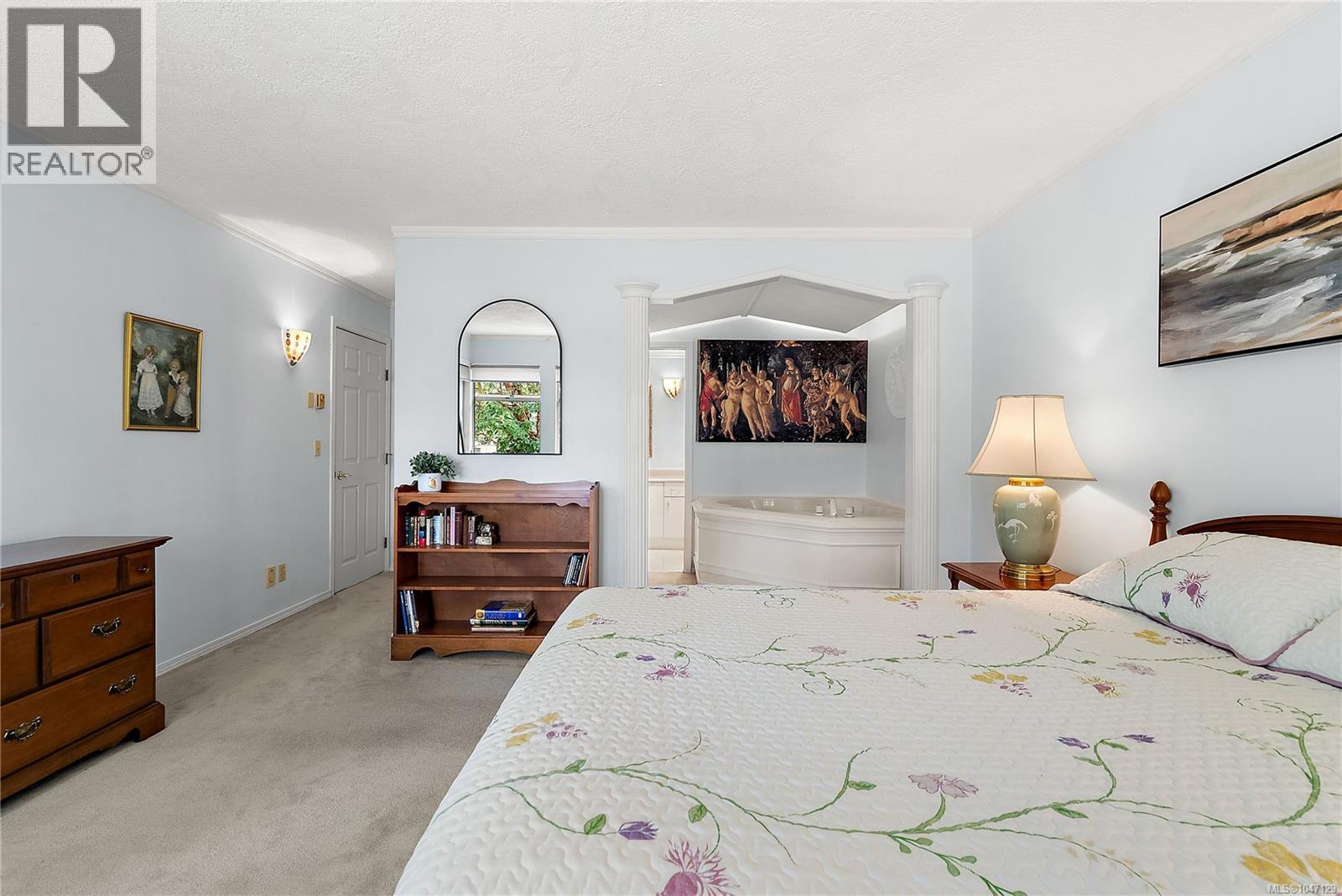 #5 909 Admirals Rd - Image 19