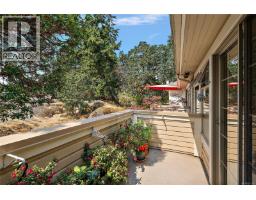 5 909 Admirals Rd, Esquimalt, BC V9A2P1 Photo 13