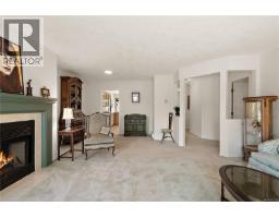 5 909 Admirals Rd, Esquimalt, BC V9A2P1 Photo 15